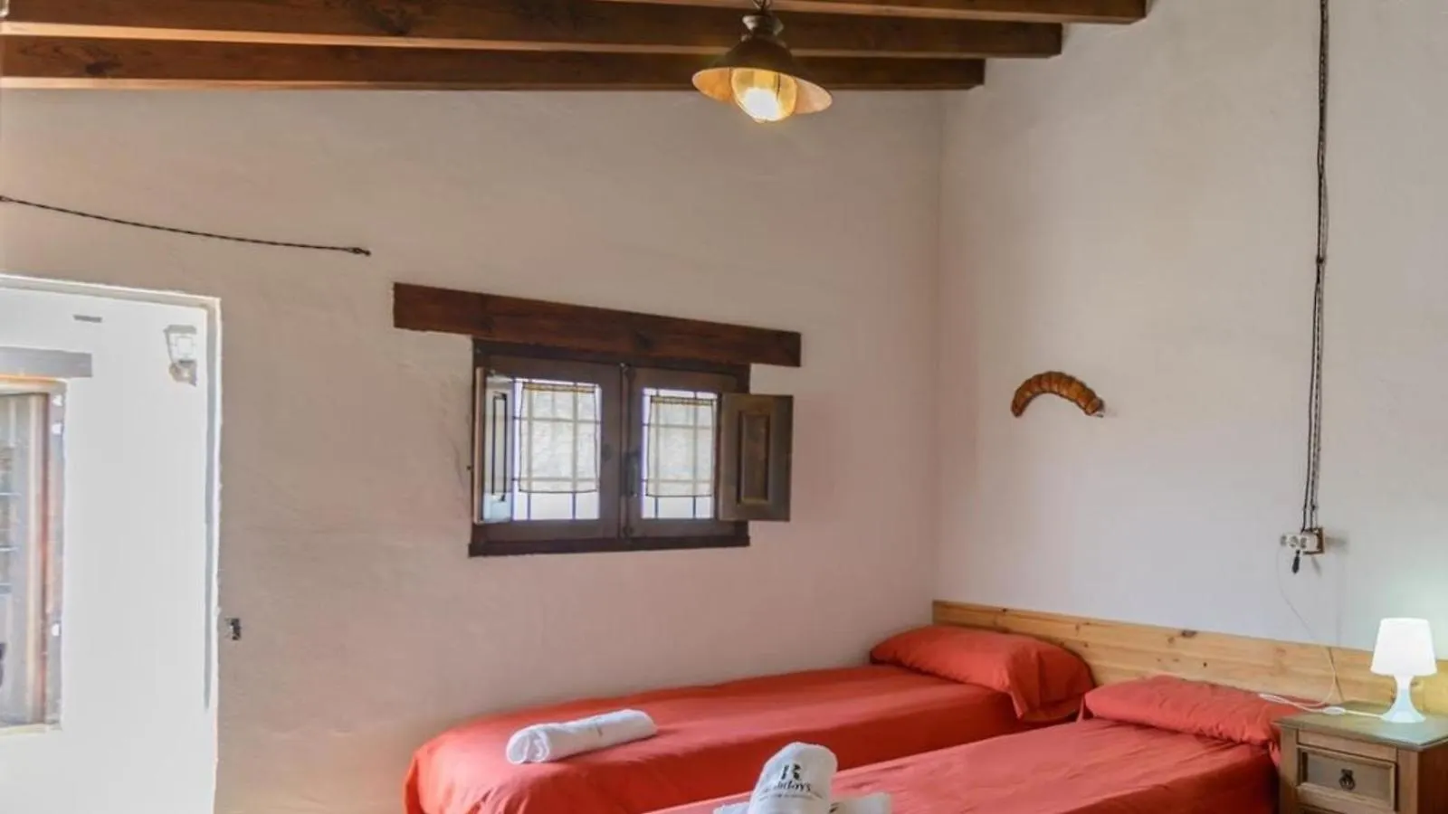 Combinacion Serval Y Pedrizas Montefrio By Ruralidays Holiday home