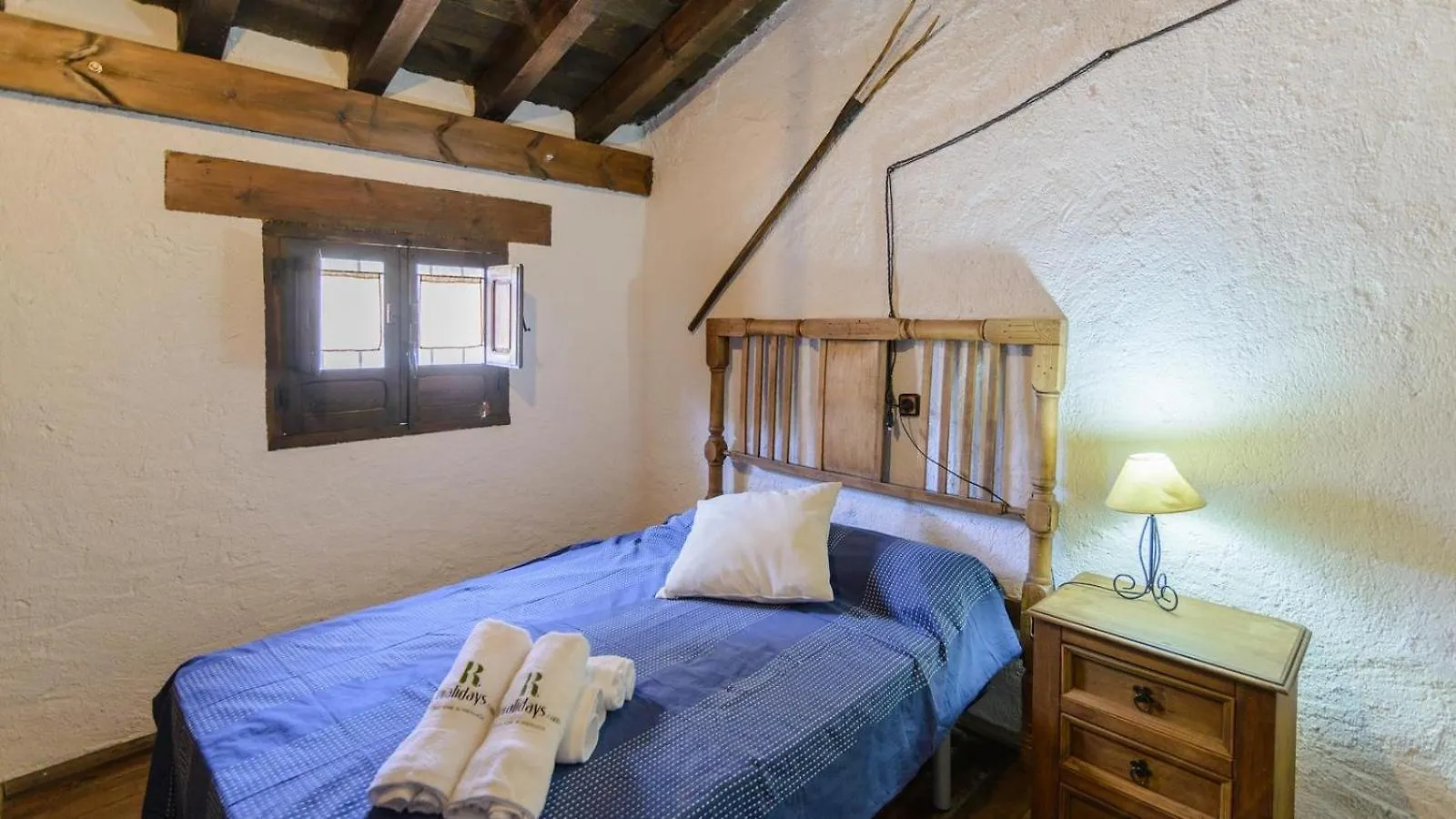 Combinacion Serval Y Pedrizas Montefrio By Ruralidays Spain