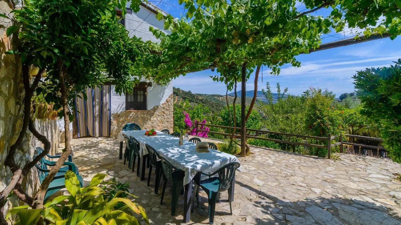 Holiday home Combinacion Serval Y Pedrizas Montefrio By Ruralidays Spain